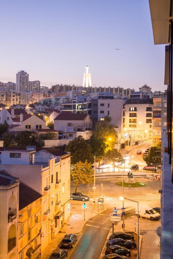 Just4U Apartment 2 Almada Buitenkant foto