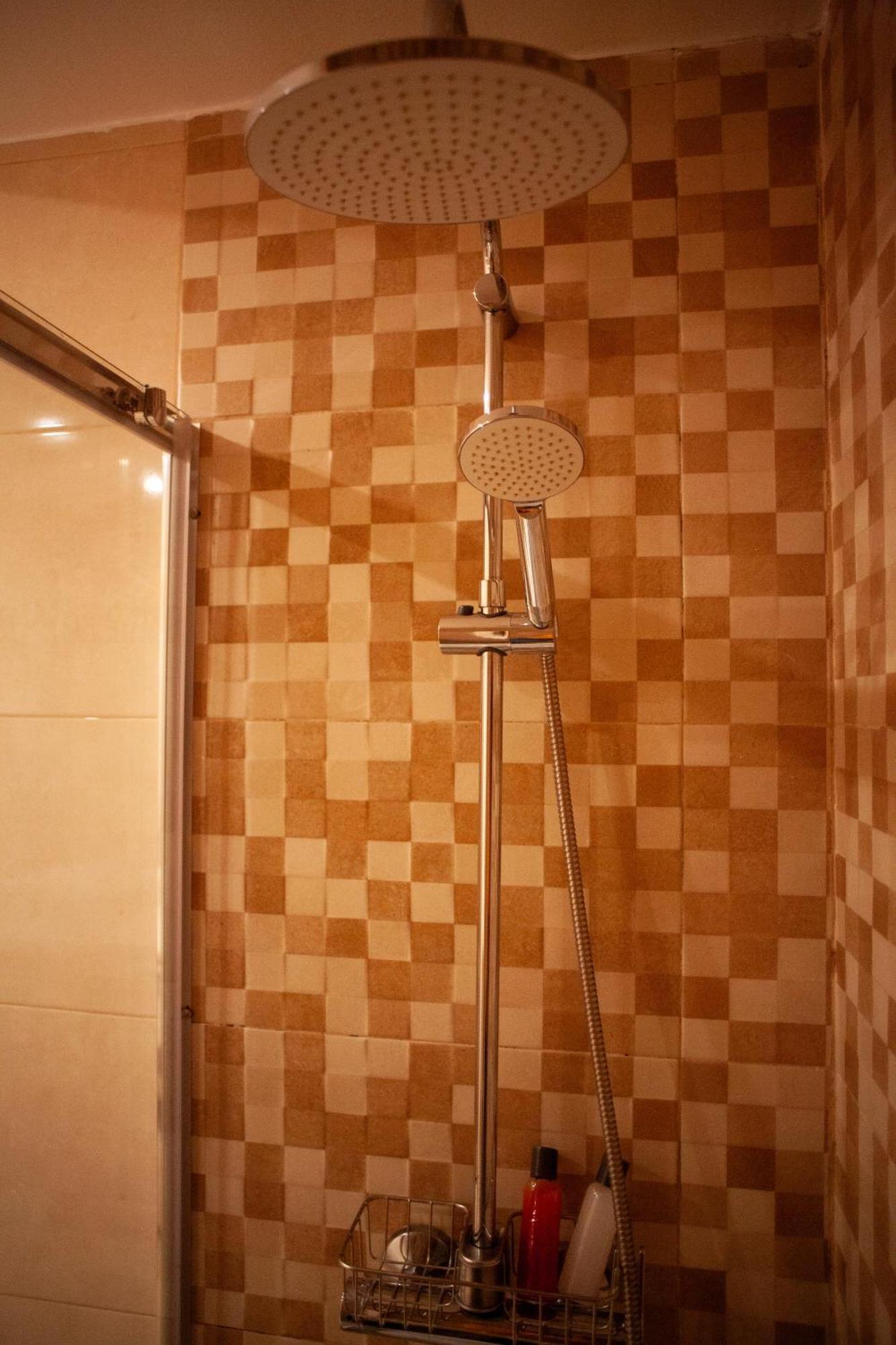 Just4U Apartment 2 Almada Buitenkant foto